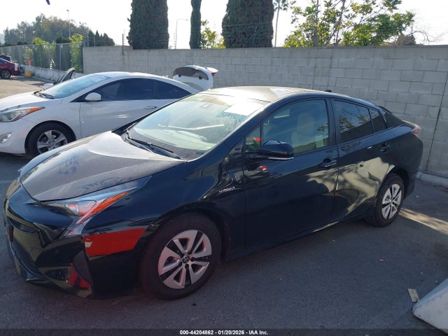 JTDKBRFU5H3047164 Toyota Prius Two