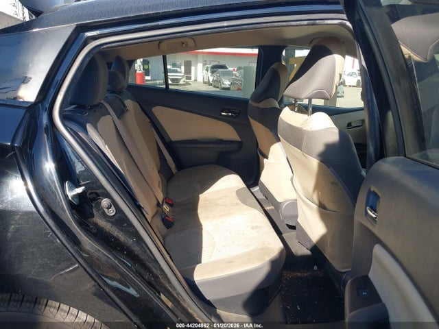 JTDKBRFU5H3047164 Toyota Prius Two