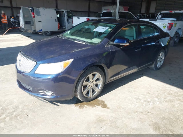 44204870 :رقم المزاد ، 1G4GC5EG0AF198453 vin ، 2010 Buick Lacrosse Cxl مزاد بيع