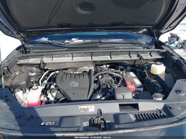 5TDKDRBH5RS571210 Toyota Highlander Xle