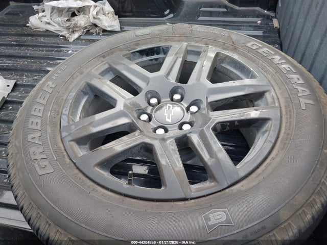 1GCUDEED7RZ144135 Chevrolet Silverado 1500 4wd Short Bed Rst