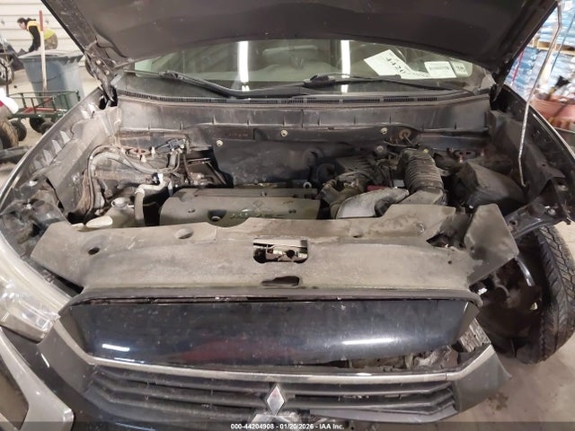 2017 MITSUBISHI OUTLANDER SPORT JA4AR3AUXHZ060317 Photo 9