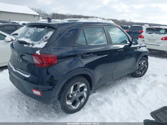 2021 HYUNDAI VENUE KMHRC8A34MU114633 Photo 3