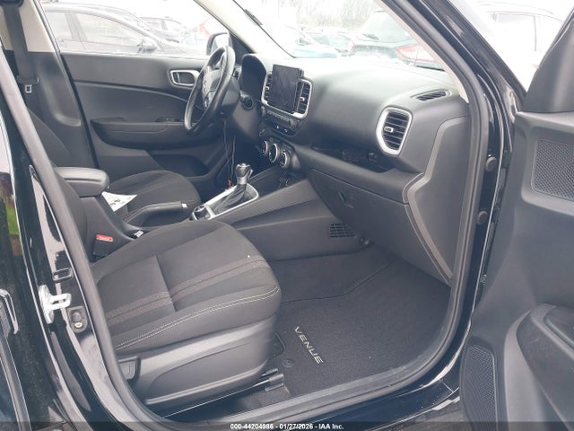 2021 HYUNDAI VENUE KMHRC8A34MU114633 Photo 4