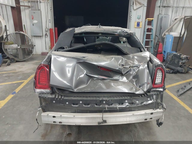 44205025 :رقم المزاد ، 2C3CCABG7PH613828 vin ، 2023 Chrysler 300 مزاد بيع