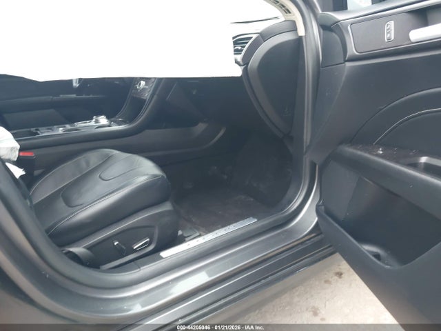 Ford Fusion Titanium 2020 3FA6P0D92LR173656 Image 5