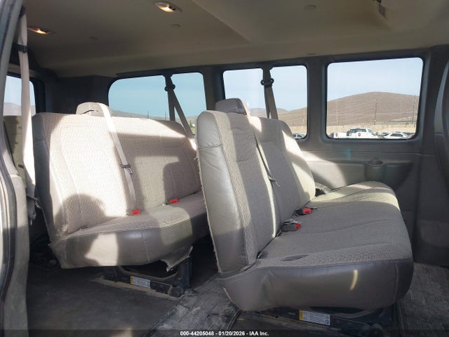 1GAWGEFF0G1242329 Chevrolet Express 2500 Ls