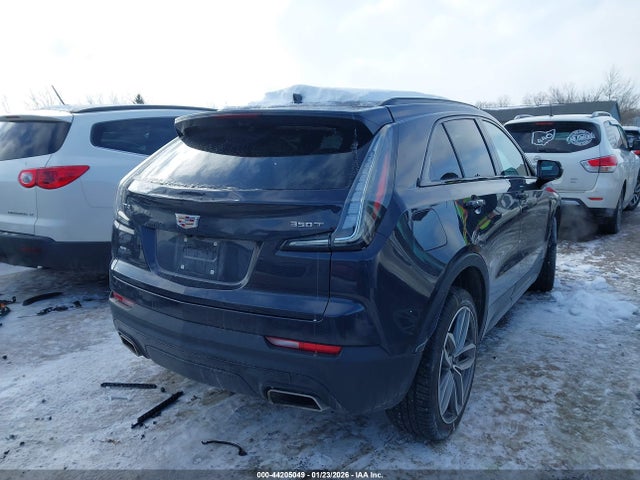 2022 CADILLAC XT4 1GYFZFR46NF169236 Photo 3