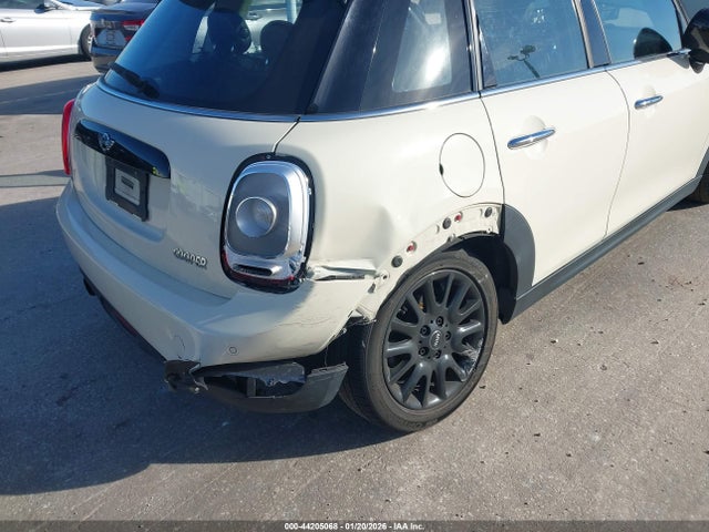 2017 MINI HARDTOP WMWXU1C32H2F77322 Photo 5