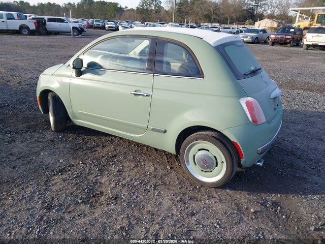 2015 FIAT 500 3C3CFFCR2FT555864 Photo 2