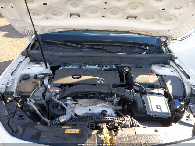 W1N4M4GB2LW013220 Mercedes-Benz GLB 250
