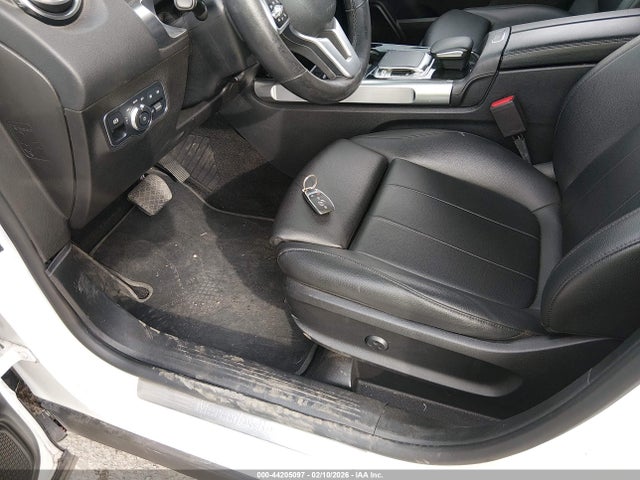 W1N4M4GB2LW013220 Mercedes-Benz GLB 250