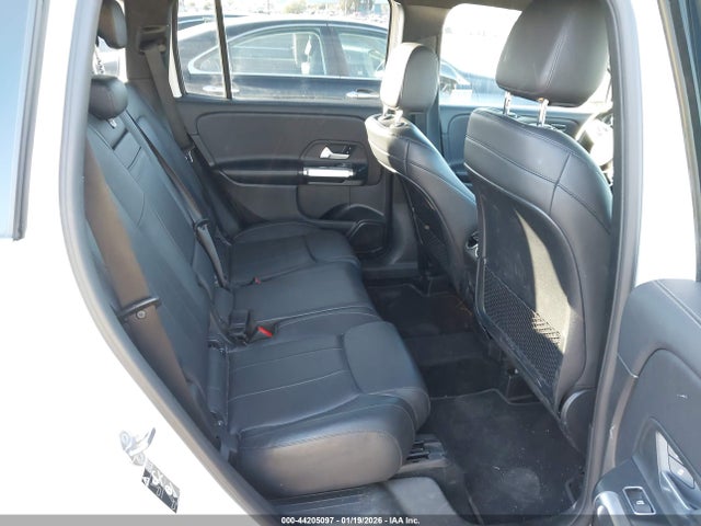 W1N4M4GB2LW013220 Mercedes-Benz GLB 250
