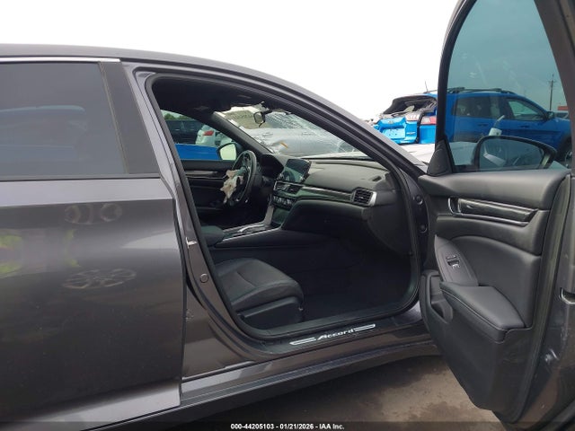 1HGCV2F31JA046669 Honda Accord Sport 2.0t