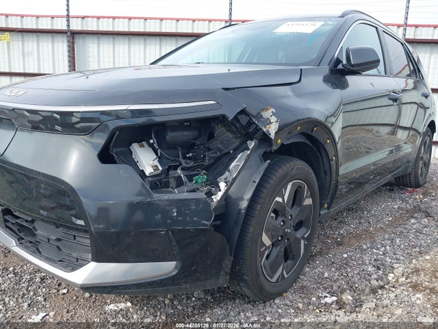KNDCR3L19P5024562 KIA Niro Ev Wind