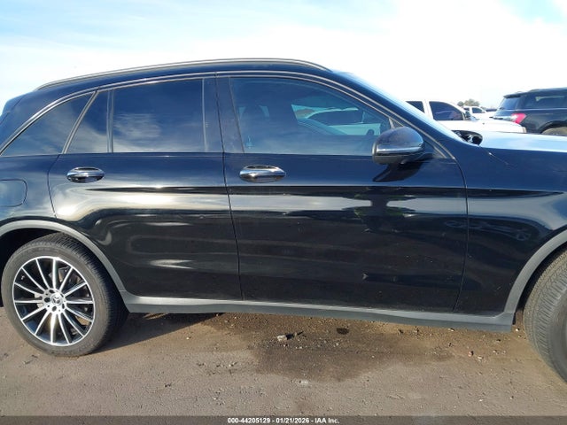 Продажа на аукционе авто 2022 Mercedes-benz Glc 300 Suv, vin: W1N0G8DB1NG040729, номер лота: 44205129