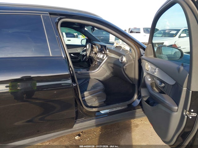 Продажа на аукционе авто 2022 Mercedes-benz Glc 300 Suv, vin: W1N0G8DB1NG040729, номер лота: 44205129