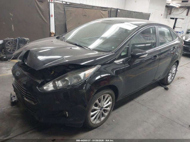 Ford Fiesta Titanium 2018 3FADP4CJ6JM129566 Image 2