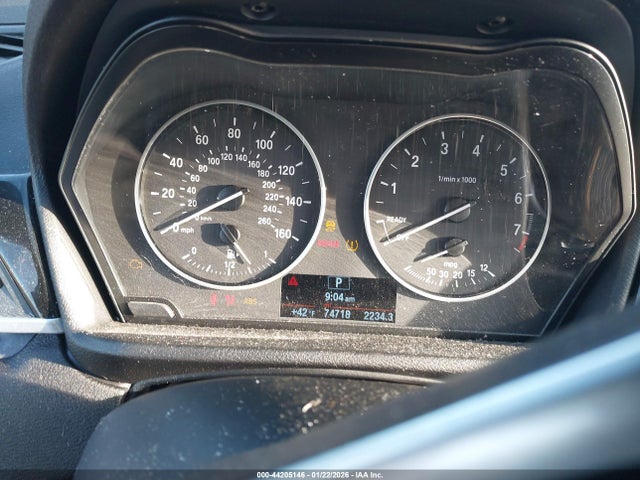 2017 BMW X1 WBXHT3C37H5F74133 Photo 6