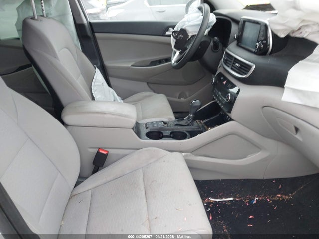 2019 HYUNDAI TUCSON KM8J3CAL1KU882678 Photo 4