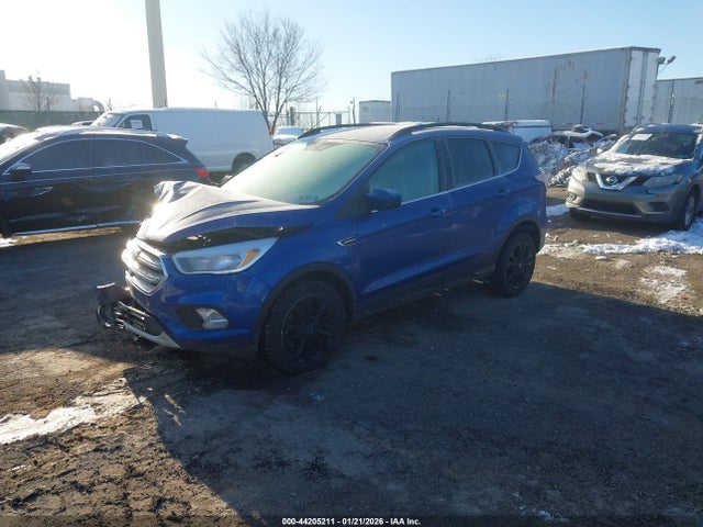 2018 FORD ESCAPE 1FMCU9GD9JUC24016 Photo 1