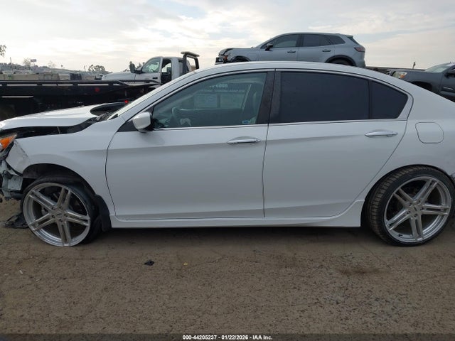 1HGCR2F1XHA162630 Honda Accord Sport Se