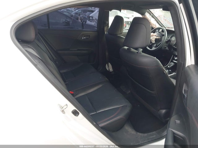 1HGCR2F1XHA162630 Honda Accord Sport Se