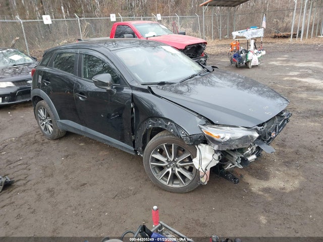 2017 MAZDA CX-3 JM1DKFC72H0141302