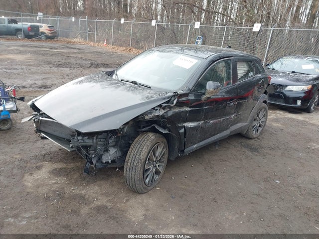 2017 MAZDA CX-3 JM1DKFC72H0141302 Photo 1