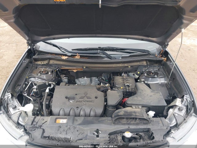 44205251 :رقم المزاد ، JA4AD3A32KZ046389 vin ، 2019 Mitsubishi Outlander Se مزاد بيع