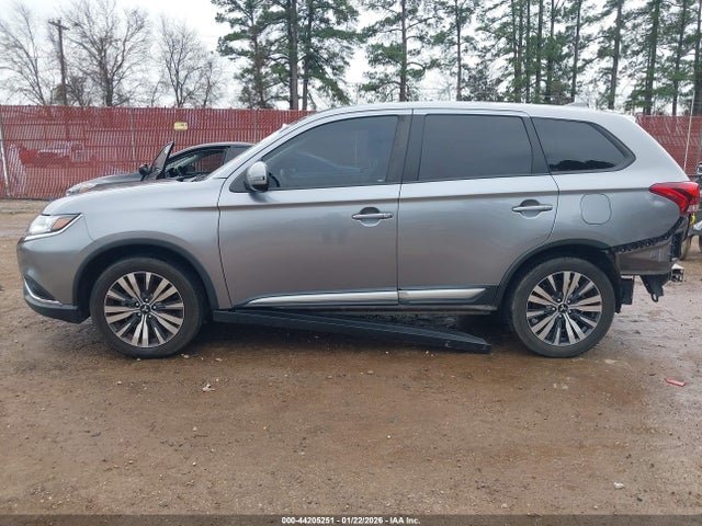 44205251 :رقم المزاد ، JA4AD3A32KZ046389 vin ، 2019 Mitsubishi Outlander Se مزاد بيع