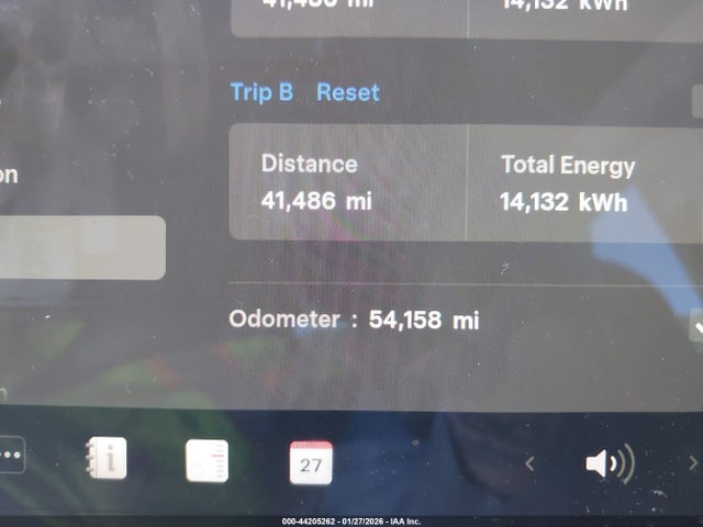 Продажа на аукционе авто 2022 Tesla Model Y Performance Dual Motor All-wheel Drive, vin: 7SAYGDEF9NF405661, номер лота: 44205262