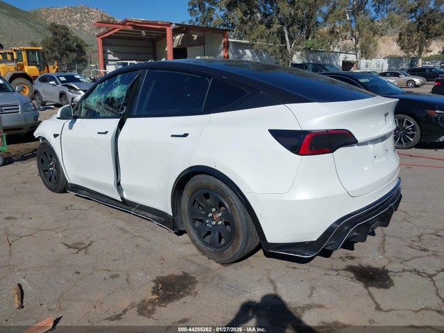 Продажа на аукционе авто 2022 Tesla Model Y Performance Dual Motor All-wheel Drive, vin: 7SAYGDEF9NF405661, номер лота: 44205262