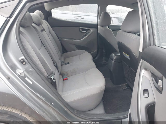 KMHDH4AE1GU624190 Hyundai ELANTRA SE