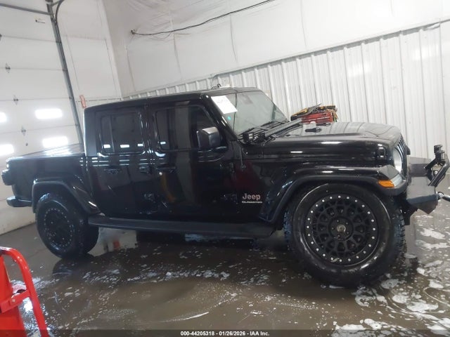 44205318 :رقم المزاد ، 1C6HJTFG6LL156141 vin ، 2020 Jeep Gladiator Overland 4x4 مزاد بيع