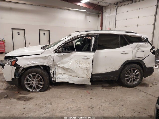 44205321 :رقم المزاد ، 3GKALVEG3PL252311 vin ، 2023 Gmc Terrain Slt مزاد بيع