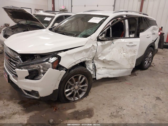 44205321 :رقم المزاد ، 3GKALVEG3PL252311 vin ، 2023 Gmc Terrain Slt مزاد بيع