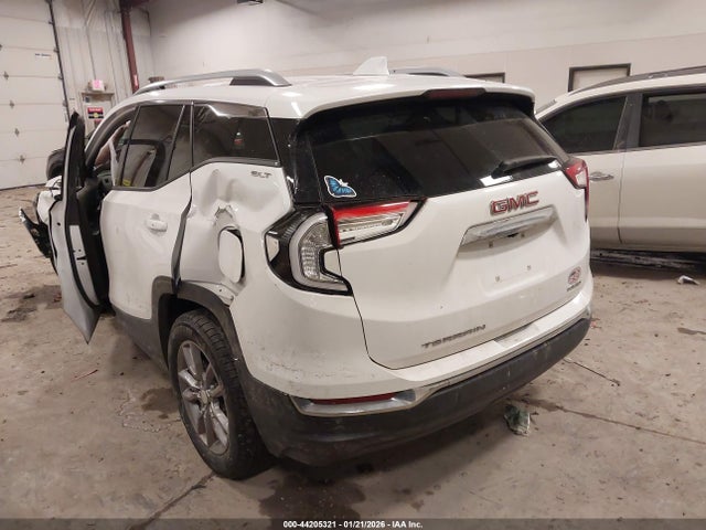 44205321 :رقم المزاد ، 3GKALVEG3PL252311 vin ، 2023 Gmc Terrain Slt مزاد بيع