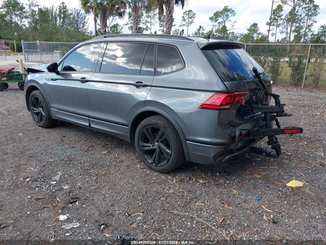 Aukcja sprzedaży 2023 Volkswagen Tiguan 2.0t Se R-line Black, vin: 3VVCB7AX3PM122016, numer aukcji: 44205326
