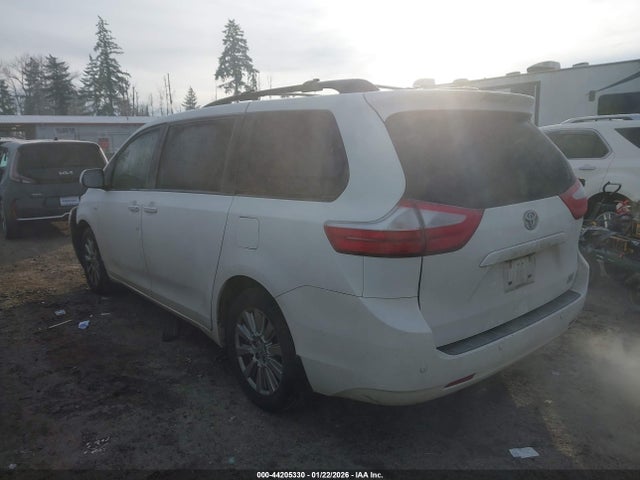 Toyota Sienna Xle 7 Passenger 2017 5TDDZ3DC2HS176389 Image 3