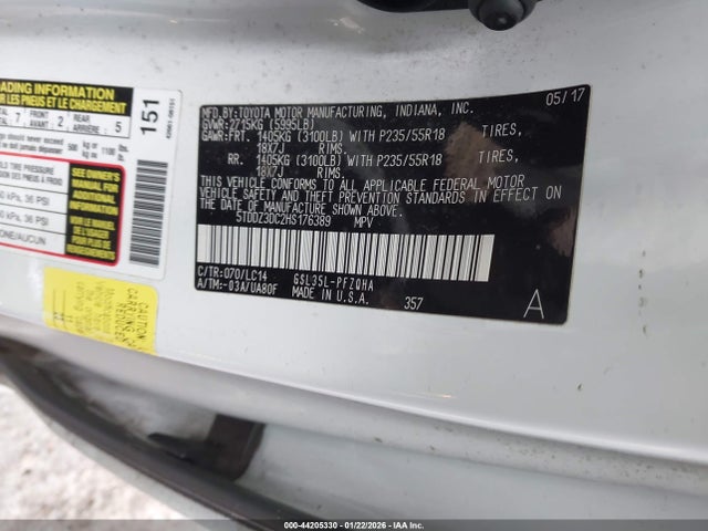 Toyota Sienna Xle 7 Passenger 2017 5TDDZ3DC2HS176389 Image 9