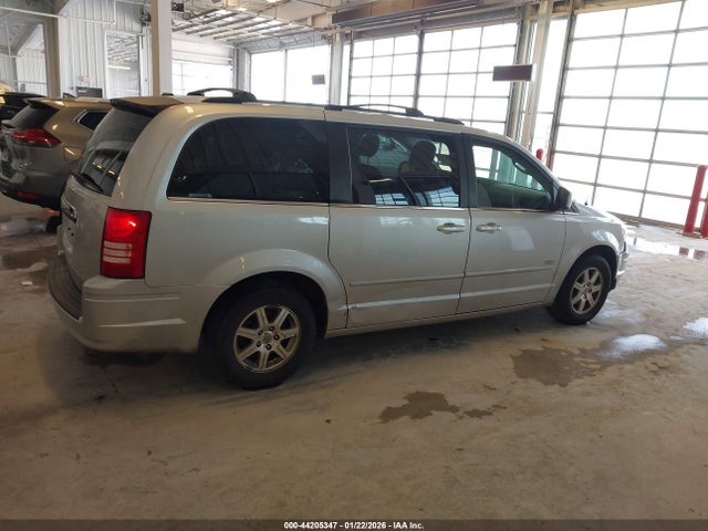 Продажа на аукционе авто 2008 Chrysler Town & Country Touring, vin: 2A8HR54P58R711152, номер лота: 44205347