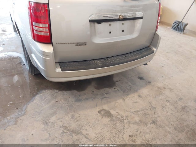 Продажа на аукционе авто 2008 Chrysler Town & Country Touring, vin: 2A8HR54P58R711152, номер лота: 44205347