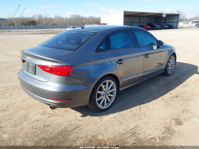 2015 AUDI A3 WAUBFGFF4F1117981 Photo 3