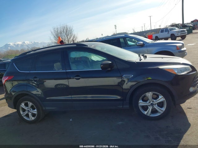 1FMCU9G95EUA88081 Ford ESCAPE SE