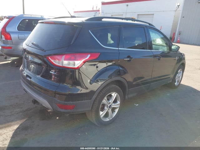 1FMCU9G95EUA88081 Ford ESCAPE SE