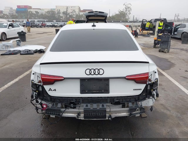 WAUEAAF46RN004313 Audi A4 Premium Plus 45 Tfsi S Line Quattro S Tronic