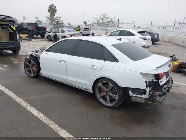 WAUEAAF46RN004313 Audi A4 Premium Plus 45 Tfsi S Line Quattro S Tronic