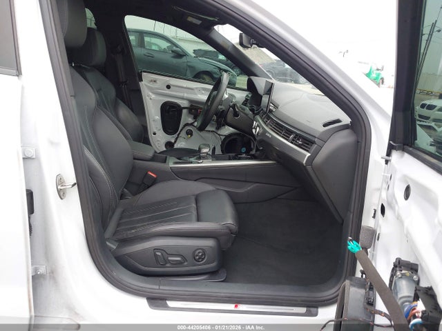 WAUEAAF46RN004313 Audi A4 Premium Plus 45 Tfsi S Line Quattro S Tronic