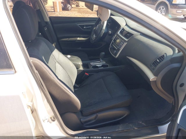 1N4AL3APXHC243209 Nissan Altima 2.5 Sv